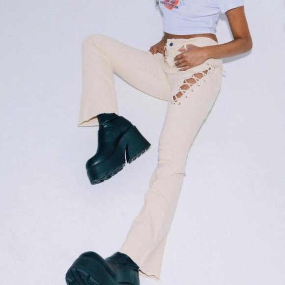 Princess Polly Women's Cream Trousers size US 2 - Picture 2 of 5